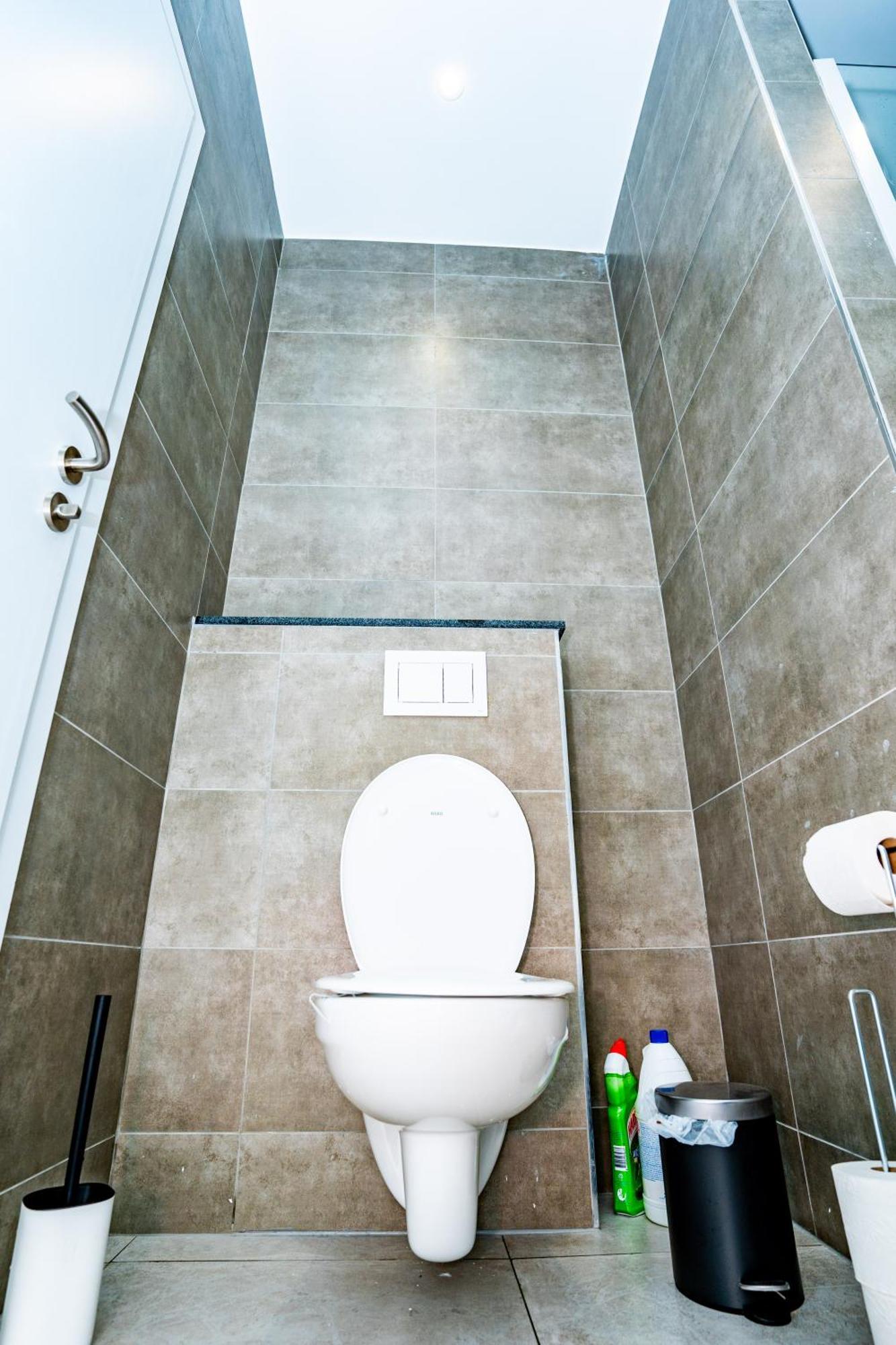 Chambre R0 Avec Salle De Bain Partagee Pres De L'Hopital De La Citadelle A Liege Ngoại thất bức ảnh